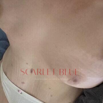 Selfie Pics from Milla Croft - Private Escort Perth