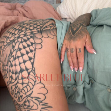 Selfie Pics from Violet Belle - Private Escort Perth