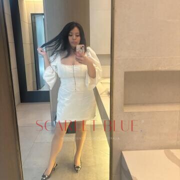 Selfie Pics from Sadie Young - Private Escort Sydney