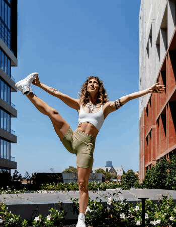  Private escort - Eden Moore touring to Armidale