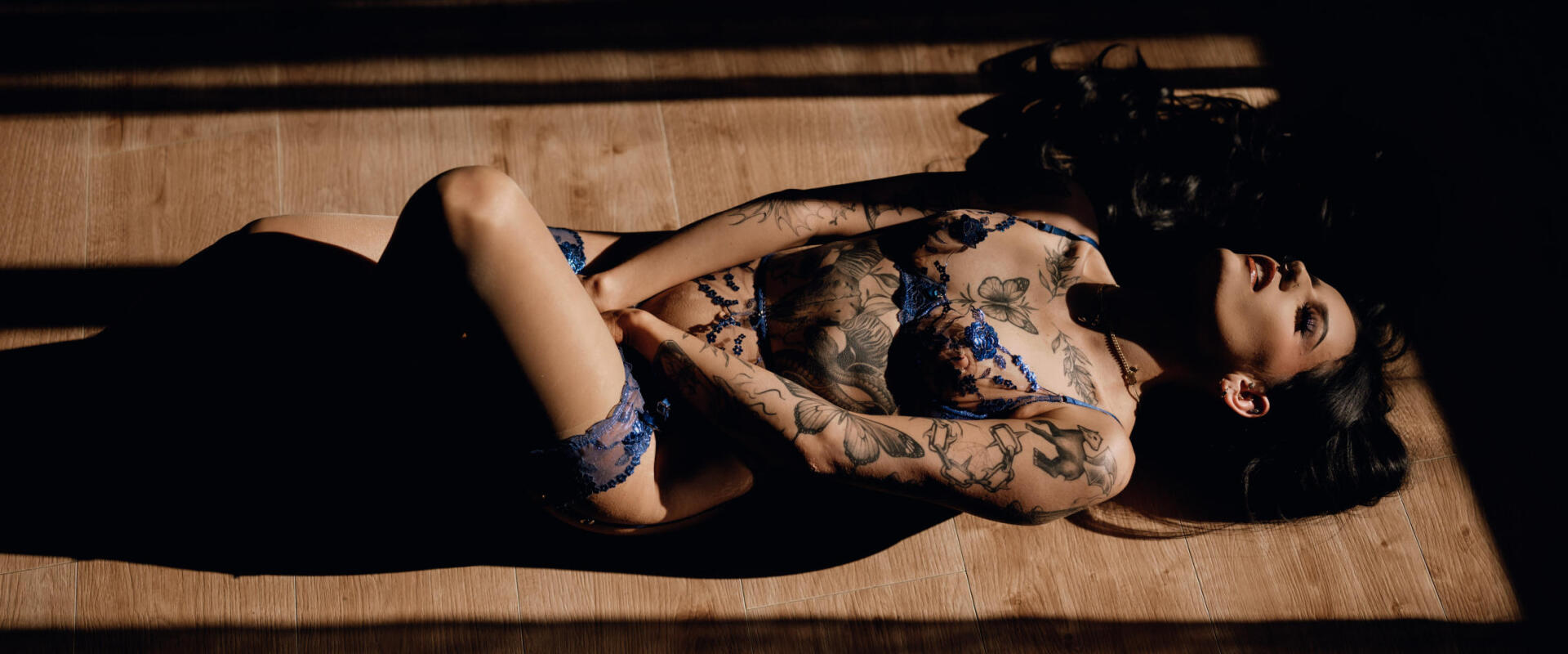 Raven Knight - Melbourne  escort