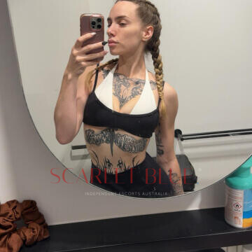 Selfie Pics from Ava Madison - Private Escort Melbourne