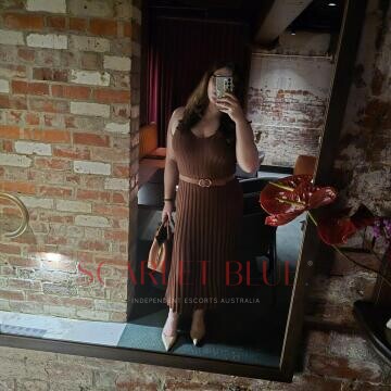 Selfie Pics from Nigella Bellucci - Private Escort Melbourne