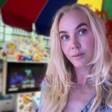 Selfie Pics from Camillexo - Private Escort Newcastle