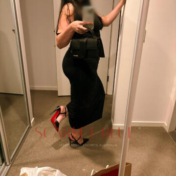Selfie Pics from Turkish Sweetheart - Private Escort Sydney