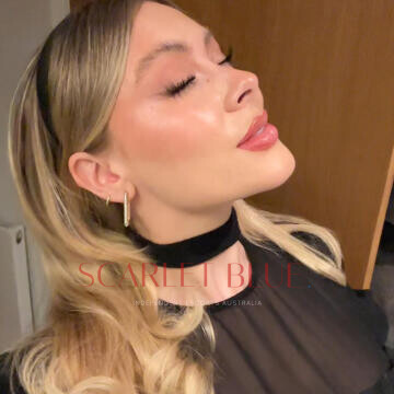 Selfie Pics from Maddison Green - Private Escort Brisbane