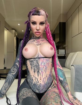 Devonport independent private  escort - Kellie Panther