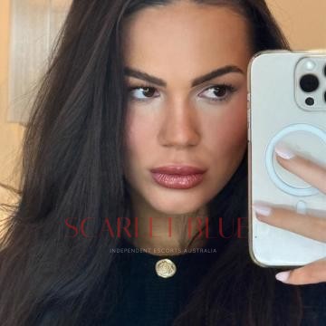 Selfie Pics from Celine - Private Escort Melbourne