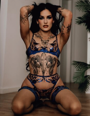 Devonport independent private  escort - Raven Knight