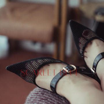 Selfie Pics from Ms Roma Laverna - Private Escort Melbourne