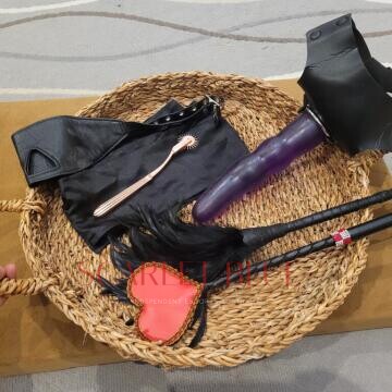 Selfie Pics from Priya K - Private Escort Touring