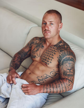 Independent private male escort - Joshh - Gold Coast