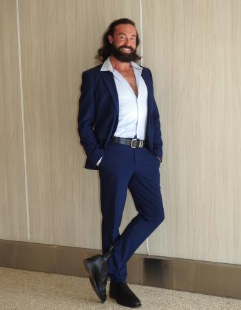 Sydney independent private male escort - Johnny Tripod