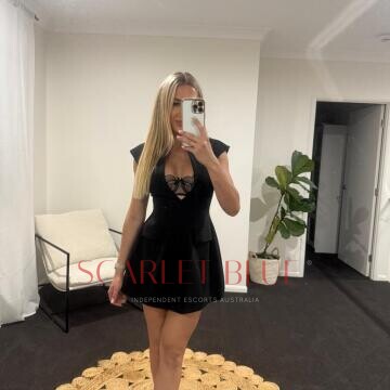 Selfie Pics from Brittany Hughes - Private Escort Gold Coast