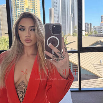 Selfie Pics from Amari Jade - Private Escort Brisbane