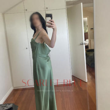 Selfie Pics from Sasha Diana - Private Escort Melbourne