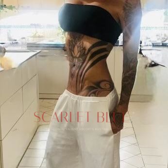 Selfie Pics from Lola Cruzova - Private Escort Melbourne