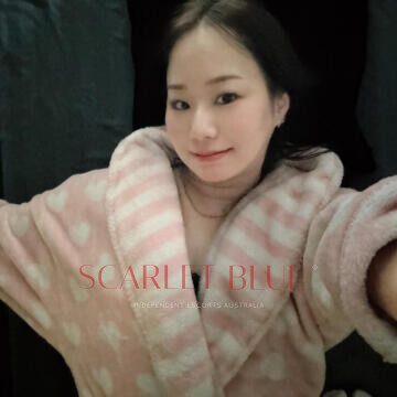 Selfie Pics from Sushi Girl Yuri - Private Escort Brisbane