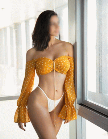 Private escort - Gianna Elmas is touring to Sunshine Coast by invitation