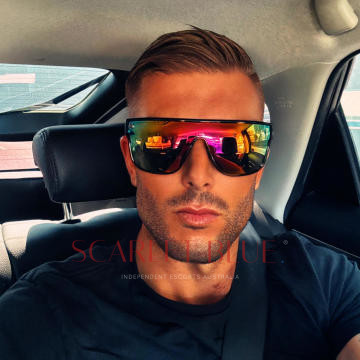 Selfie Pics from Alex Braxton - Private Escort Melbourne