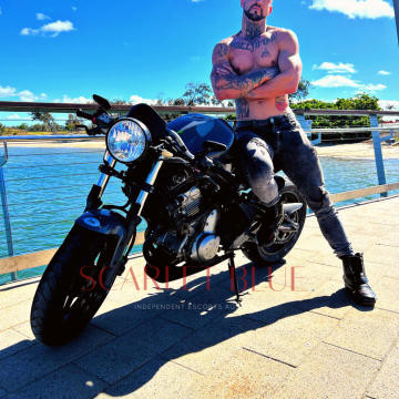 Selfie Pics from Roc - Private Escort Gold Coast