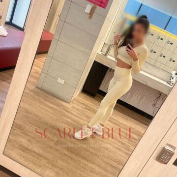 Selfie Pics from Emily Kylli - Private Escort Melbourne