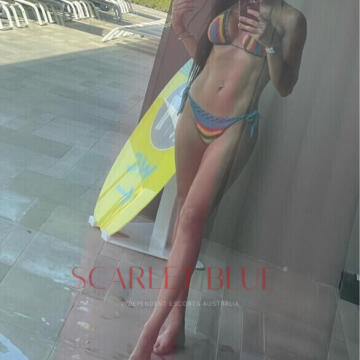 Selfie Pics from Emily Kylli - Private Escort Melbourne