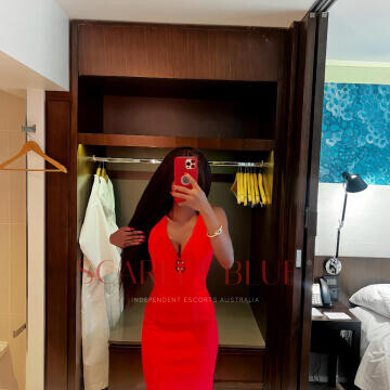 Selfie Pics from Cleopatra Xi She Bezos - Private Escort Melbourne
