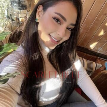Selfie Pics from Yasmin Melo - Private Escort Perth