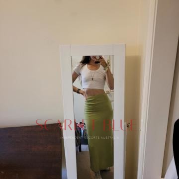 Selfie Pics from Lulu Rose And Tace - Private Escort Melbourne