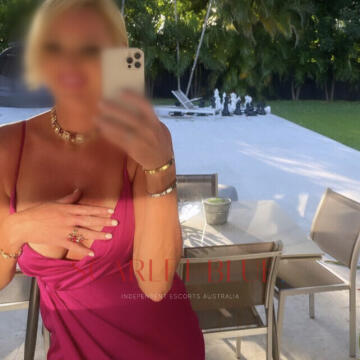 Selfie Pics from Serena Woods - Private Escort Sydney