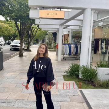 Selfie Pics from Anita Brownie - Private Escort Gold Coast