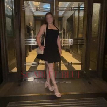 Selfie Pics from Alaska Sinclair - Private Escort Brisbane