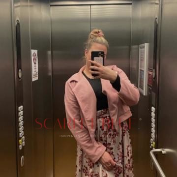 Selfie Pics from Alaska Sinclair - Private Escort Brisbane