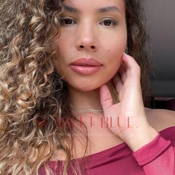 Selfie Pics from Anna Golden - Private Escort Melbourne