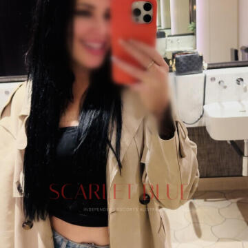Selfie Pics from Alexis Foxx - Private Escort Sydney