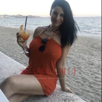 Selfie Pics from Aya - Private Escort Touring