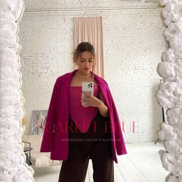 Selfie Pics from Gaby Lovely - Private Escort Brisbane