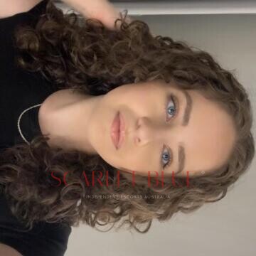 Selfie Pics from Aria Skye - Private Escort Perth