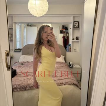 Selfie Pics from Blair Clementine - Private Escort London