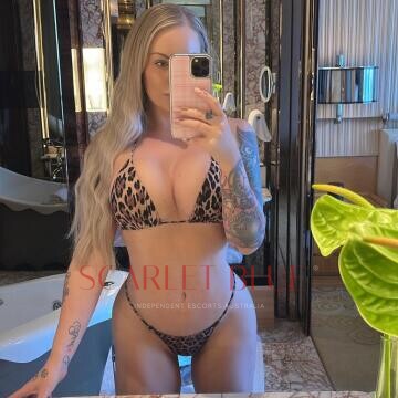 Selfie Pics from Whitney York - Private Escort Melbourne