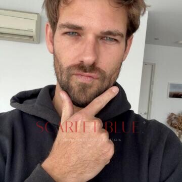 Selfie Pics from Beau Bennett - Private Escort Touring