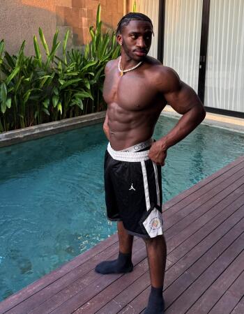 Independent private male escort - Simone Black - Melbourne