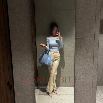 Selfie Pics from Ally Fox - Private Escort Gold Coast