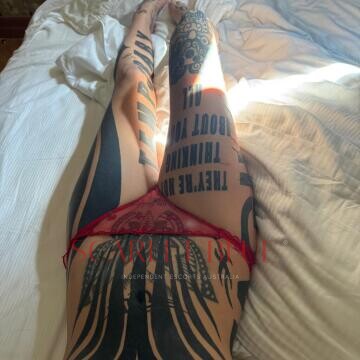 Selfie Pics from Chloe Woods - Private Escort Melbourne