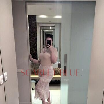 Selfie Pics from Khloé Roy - Private Escort Hong Kong