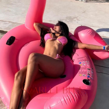 Selfie Pics from Samantha Luxury - Private Escort Sydney