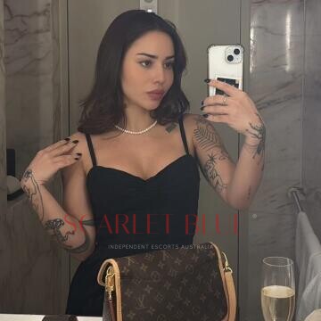 Selfie Pics from Luma Scorsese - Private Escort Melbourne