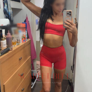 Selfie Pics from Maddison Foxx - Private Escort Sydney