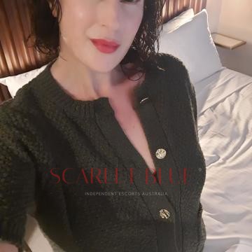 Selfie Pics from Cara Clermont - Private Escort Brisbane